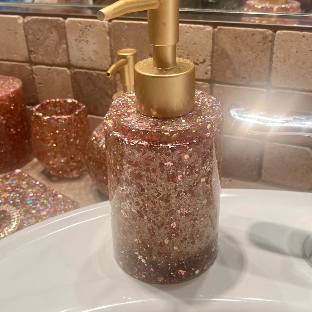 Tall soap pump